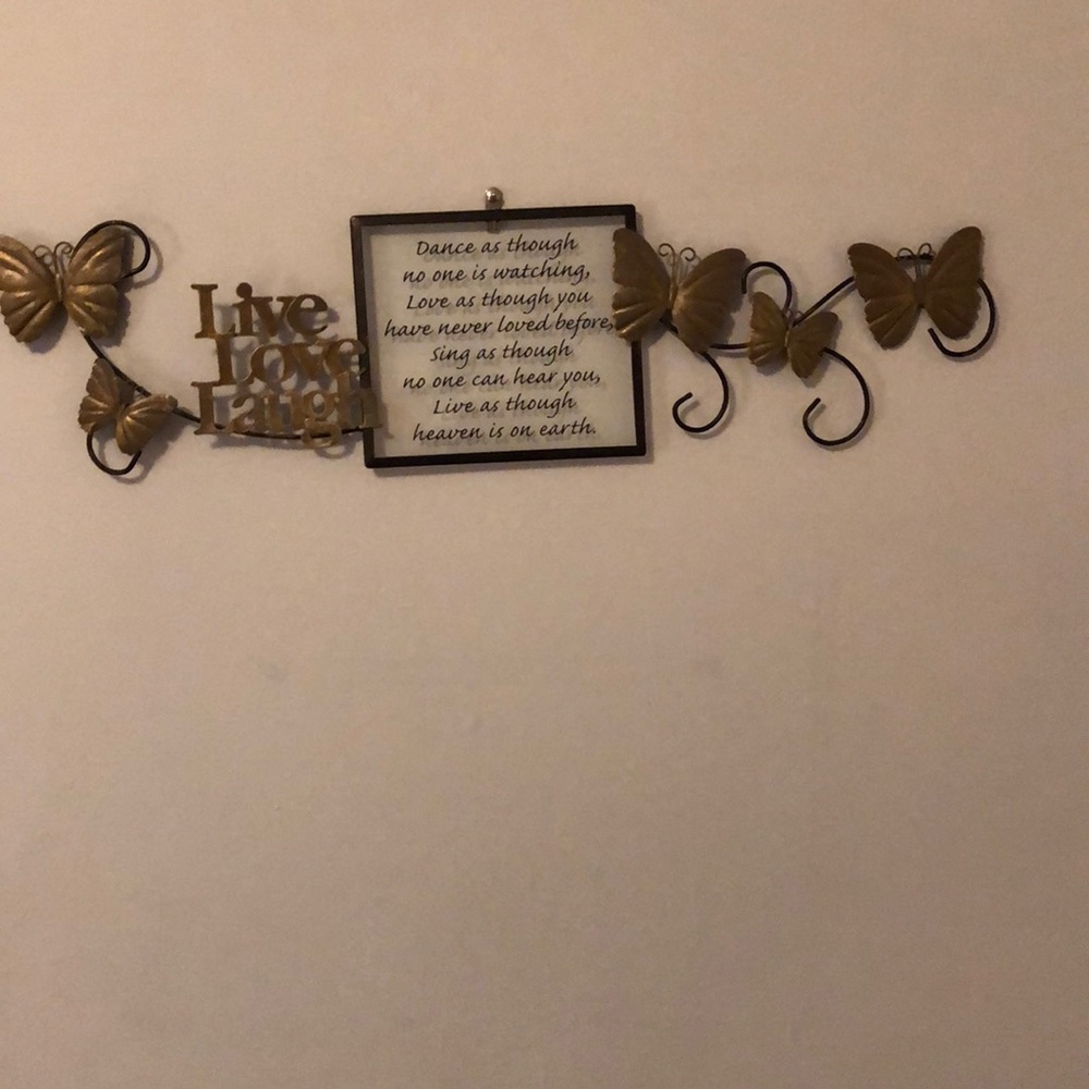 Live laugh love sign